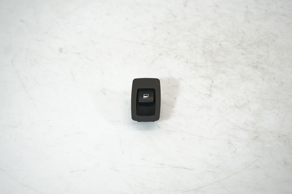 Electric window control switch