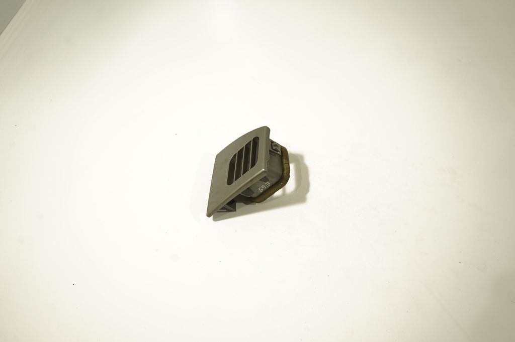 Dashboard side air vent grill/cover trim (2)