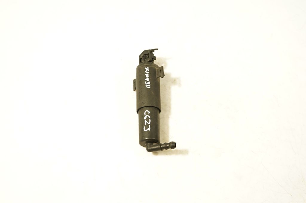 Headlight washer spray nozzle (3)