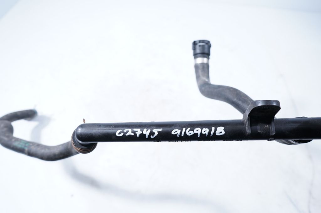 Engine coolant pipe/hose (5)