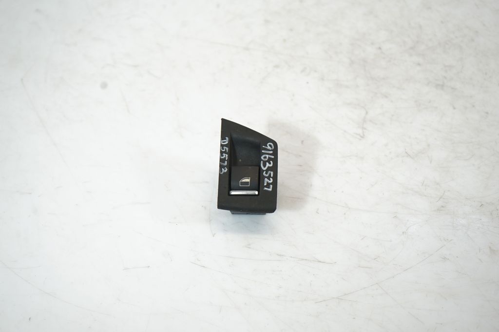 Electric window control switch