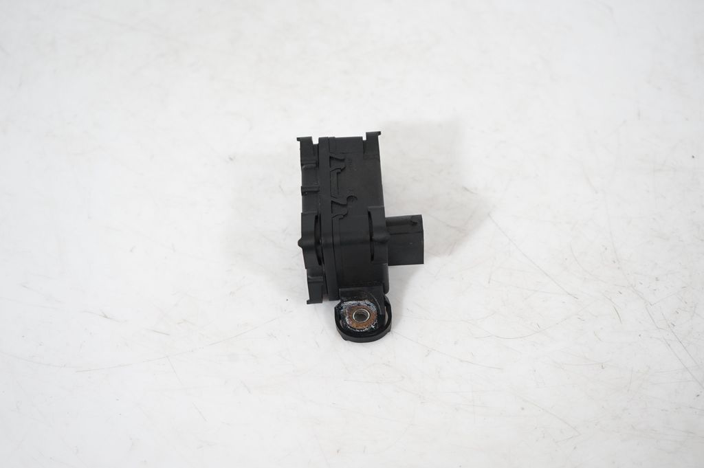 ESP acceleration yaw rate sensor (2)