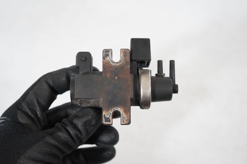 Turbo solenoid valve (7)