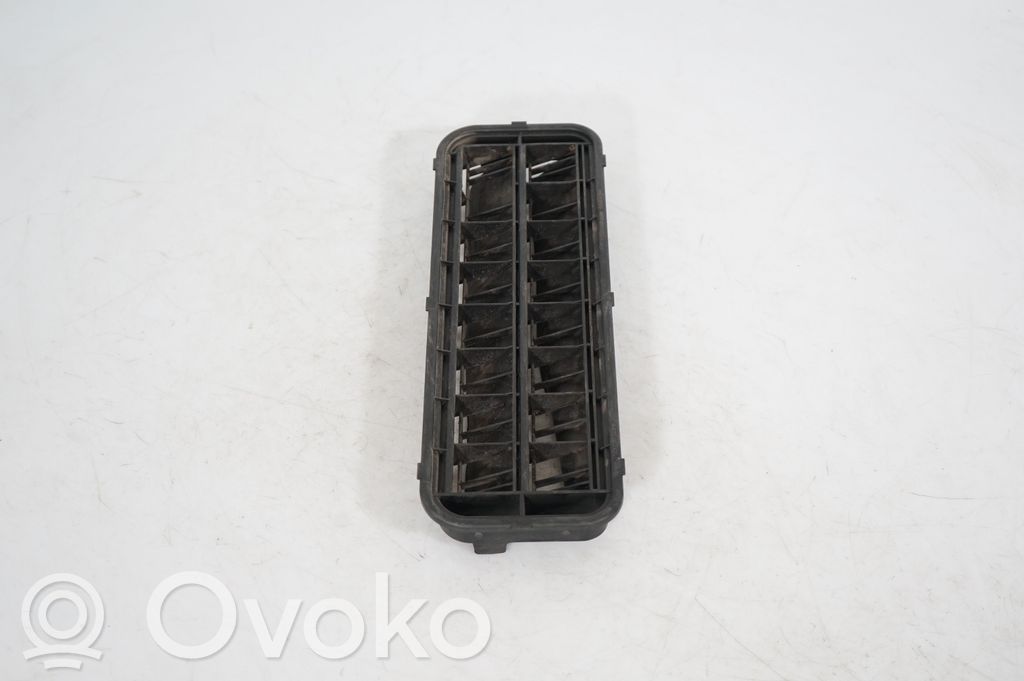 Quarter panel pressure vent (2)