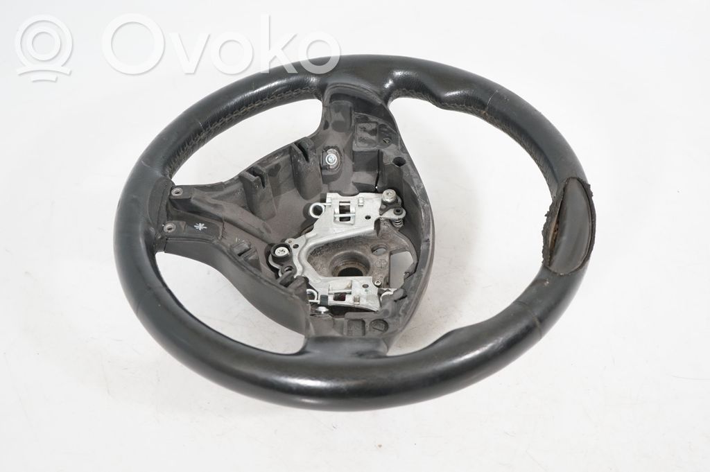 Steering wheel (2)