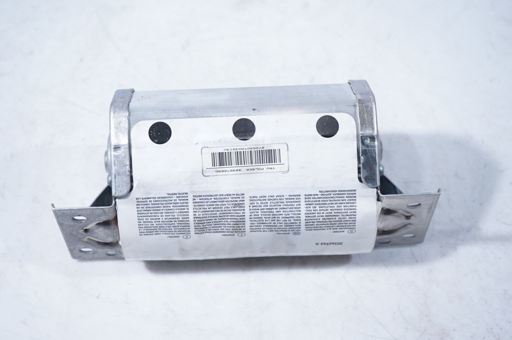 Passenger airbag (6)