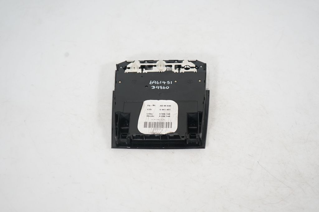 Front seat light (5)