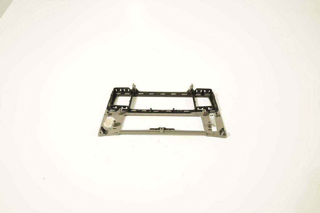 Glove box (6)