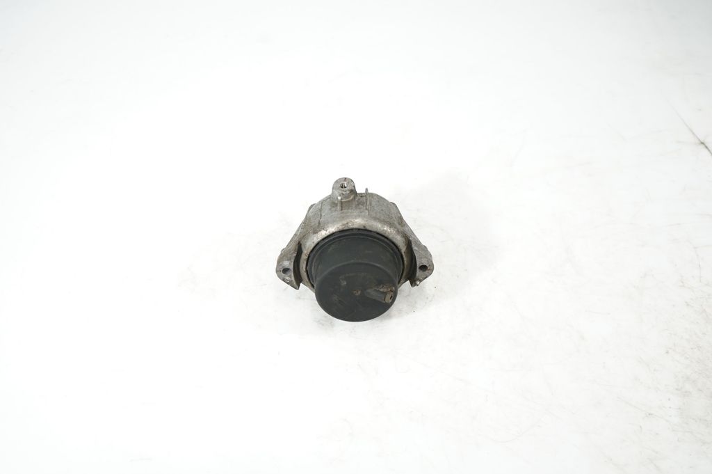 Engine mount bracket (3)