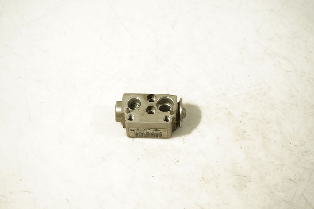 Air conditioning (A/C) expansion valve