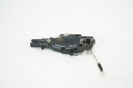 Front door exterior handle/bracket