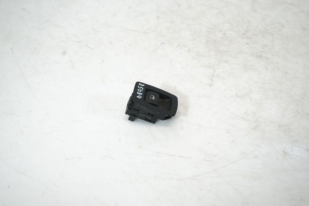 Electric window control switch (4)