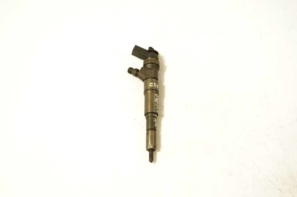 Fuel injector (5)