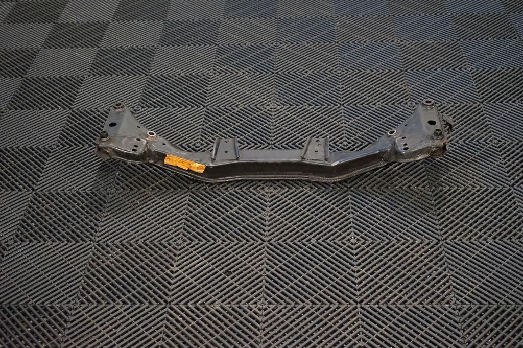 Front subframe (3)