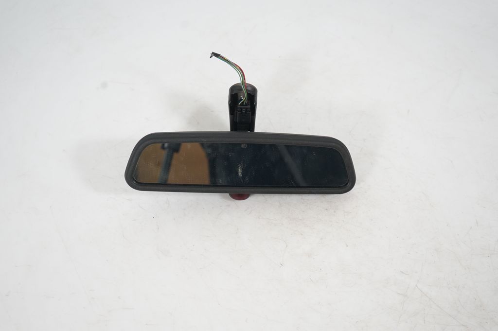 Rear view mirror (interior)