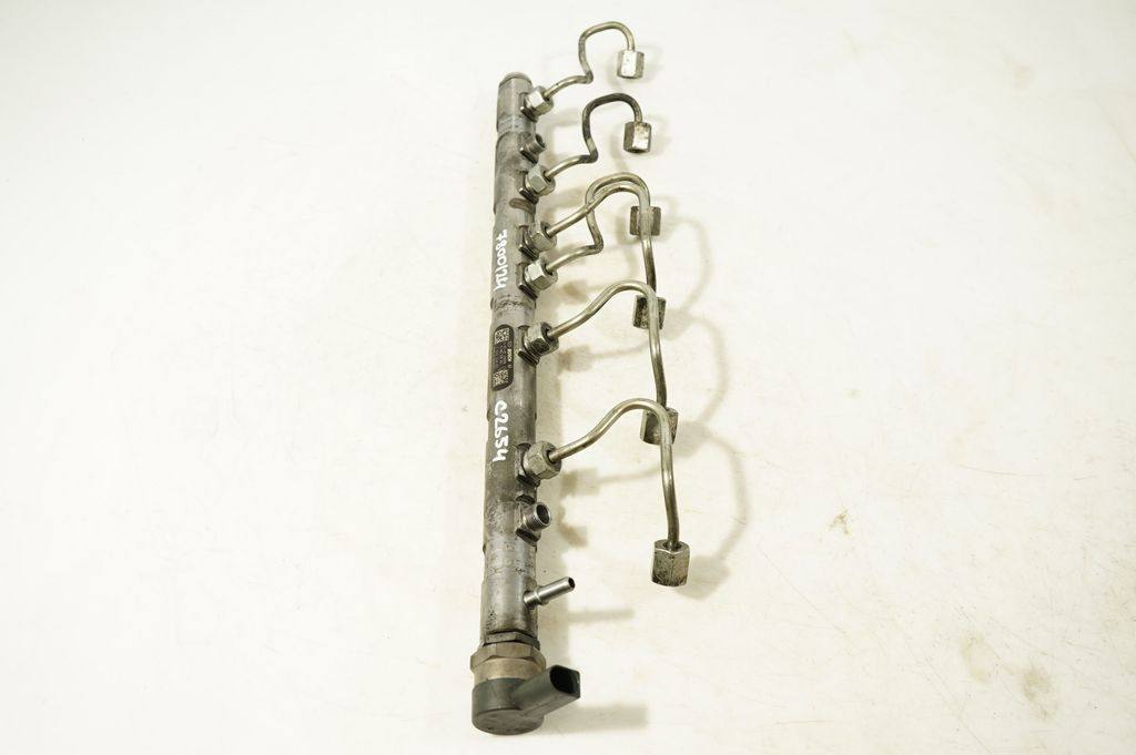 Fuel main line pipe (2)