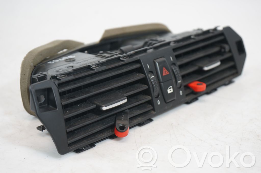 Dash center air vent grill (8)