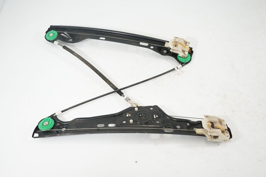 Front door window regulator with motor (4)