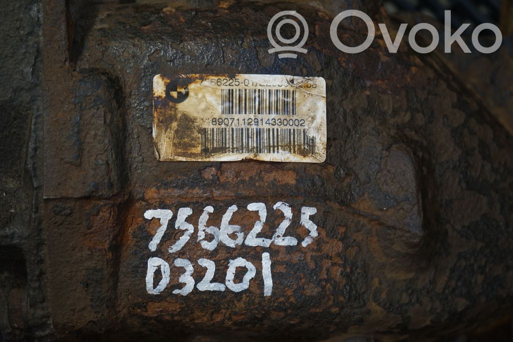 Rear differential (5)