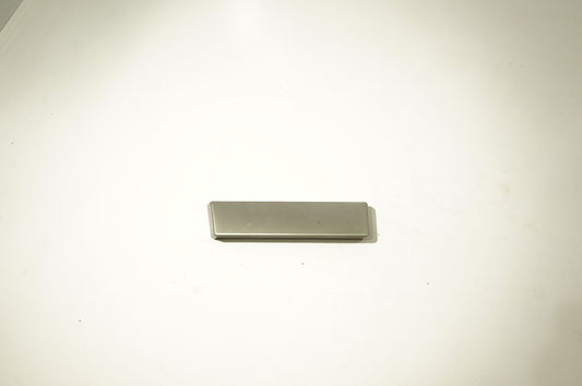 Dashboard glove box trim
