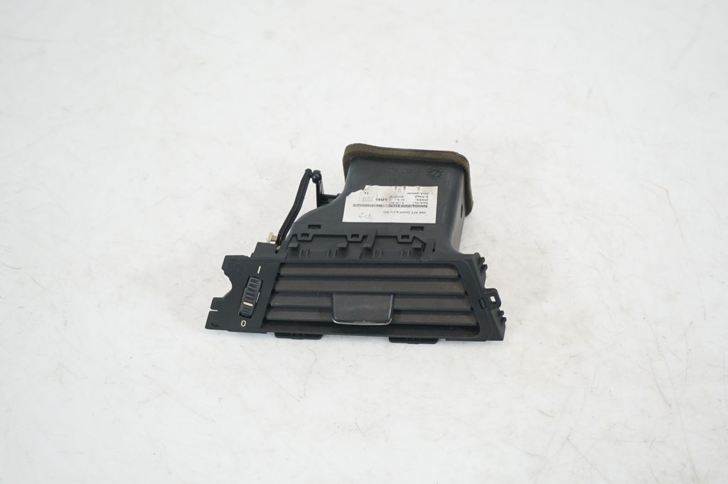 Dashboard side air vent grill/cover trim