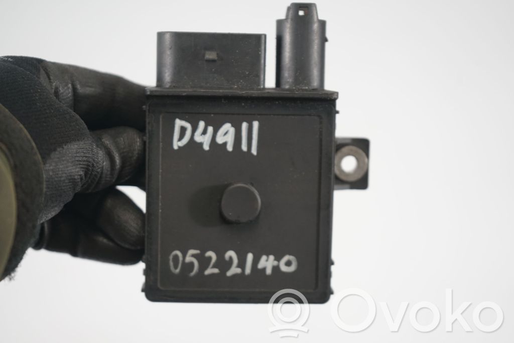 Glow plug pre-heat relay (7)