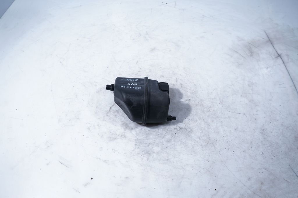 Coolant expansion tank/reservoir (2)