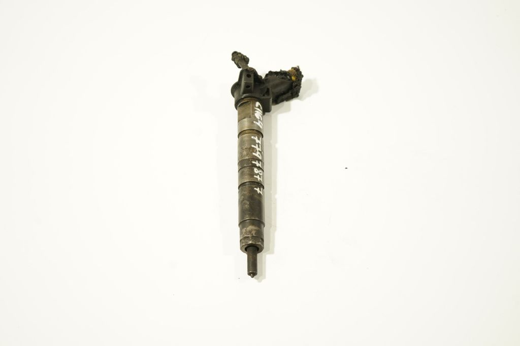 Fuel injector