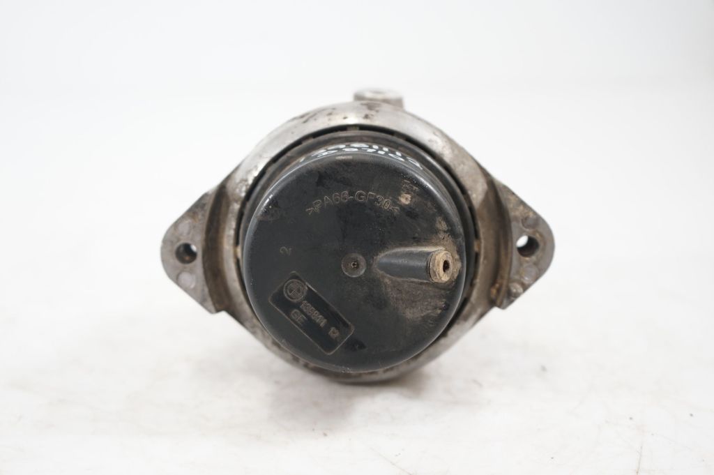 Engine mount bracket (6)