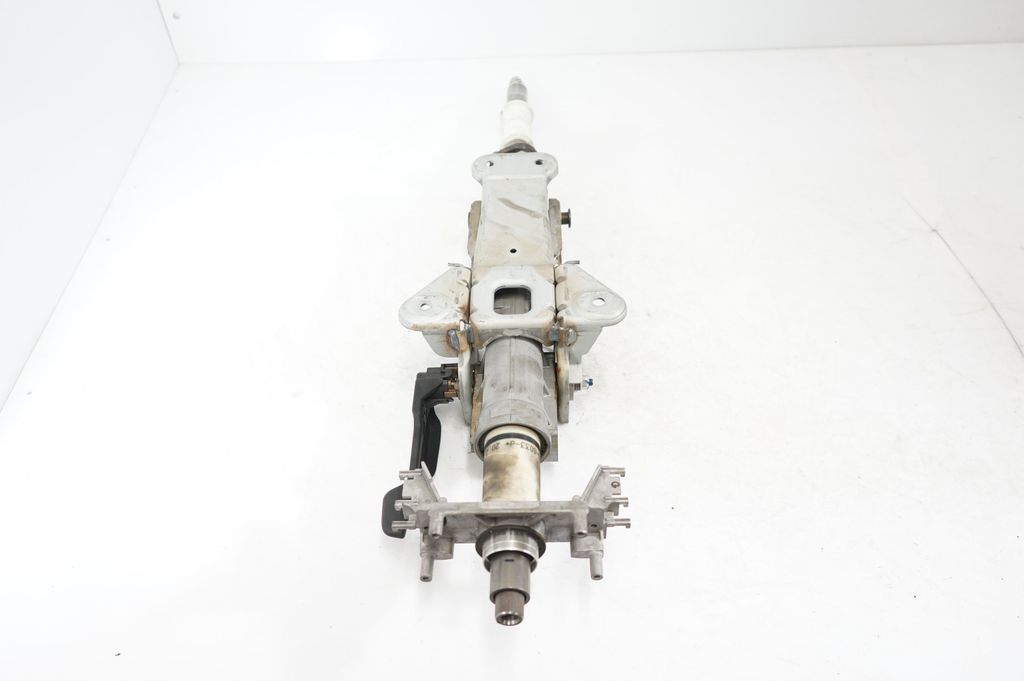 Steering wheel axle (5)