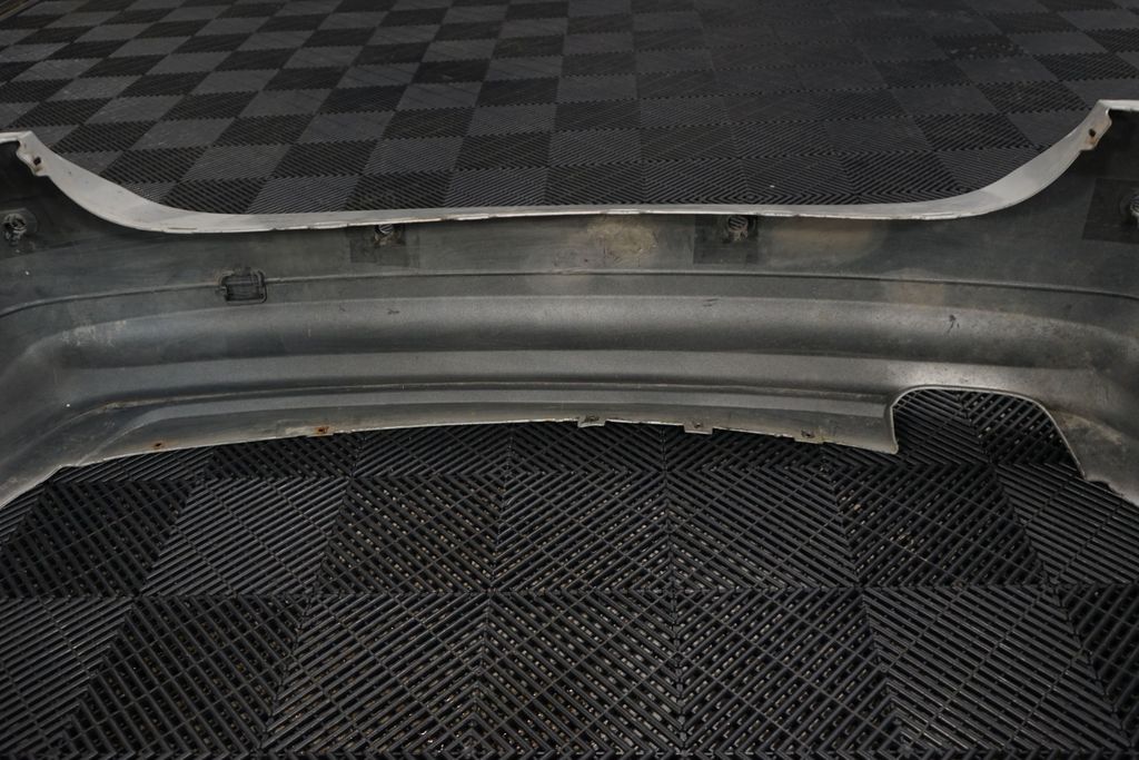 Rear bumper (14)