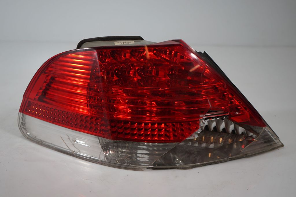Rear/tail lights (6)