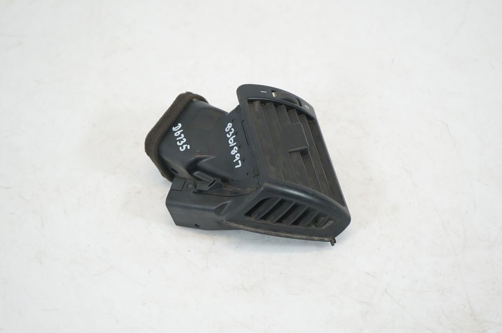 Dashboard side air vent grill/cover trim (4)