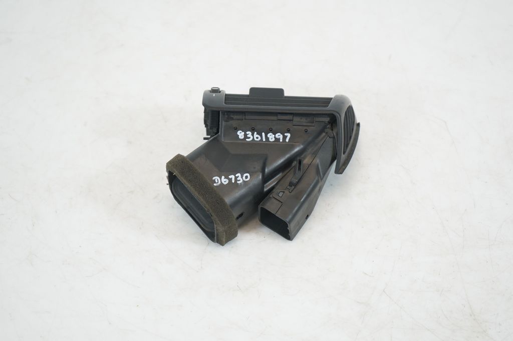 Dashboard side air vent grill/cover trim (3)