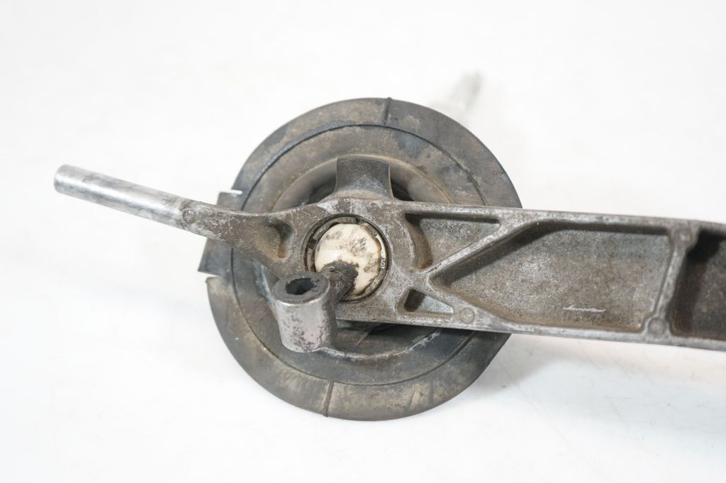 Gear shifter/selector (7)