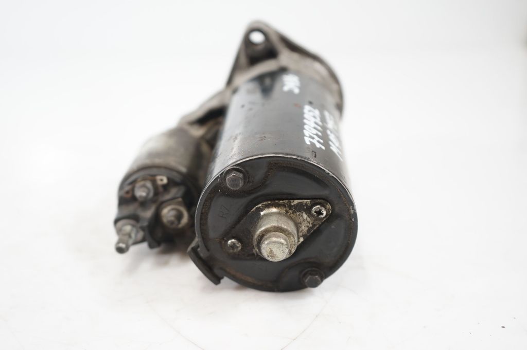 Starter motor (7)