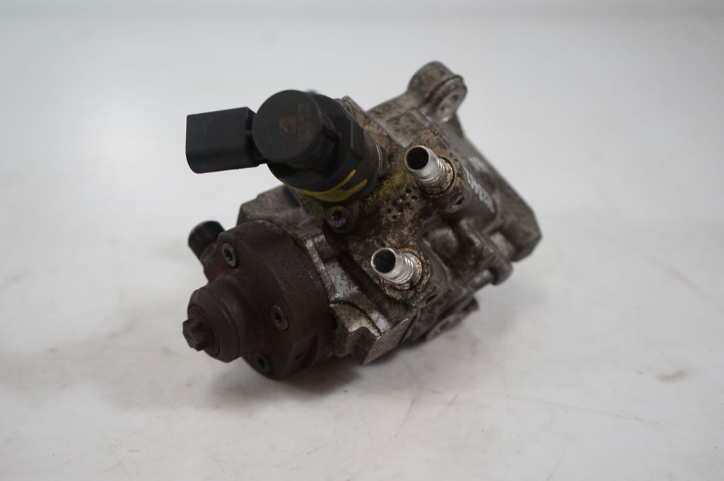 Fuel injection high pressure pump (7)