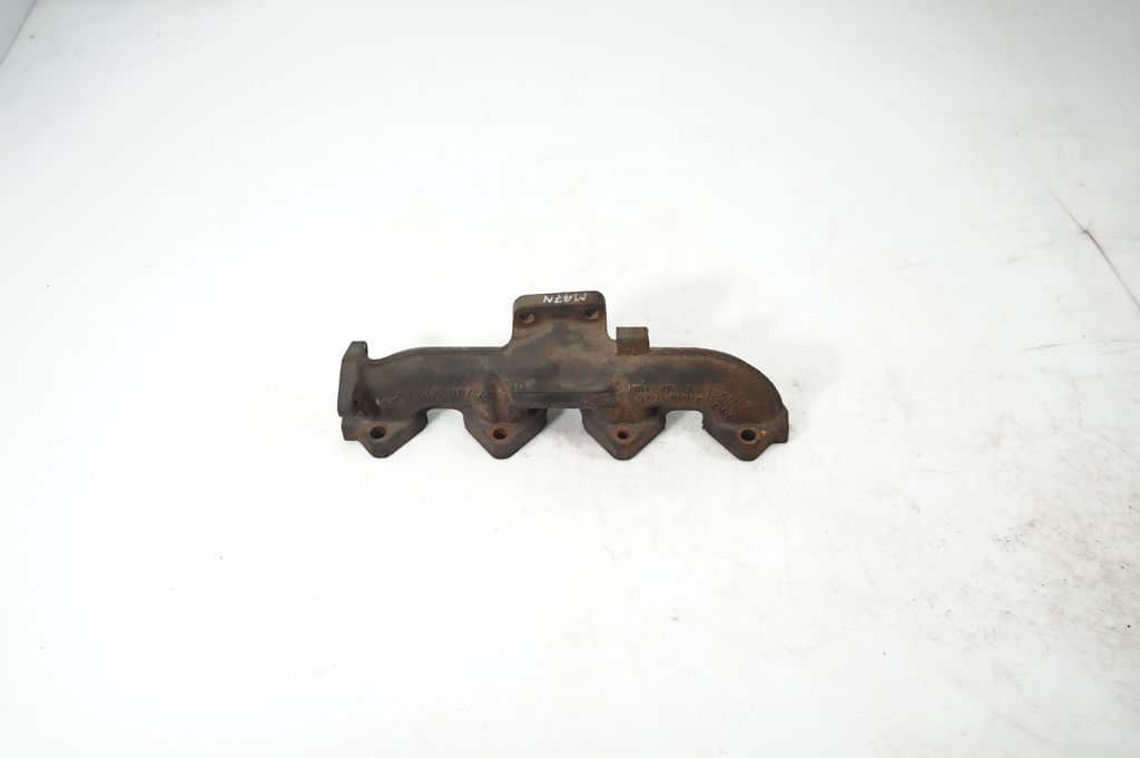 Exhaust manifold (3)