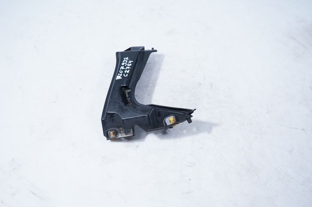 Fender (2)