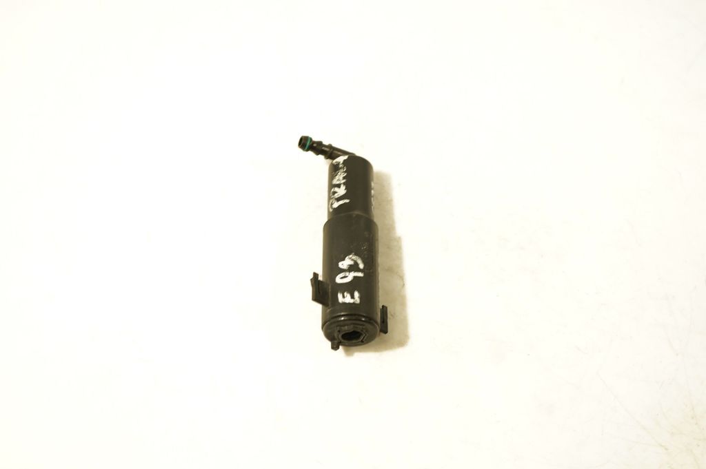 Headlight washer spray nozzle (3)