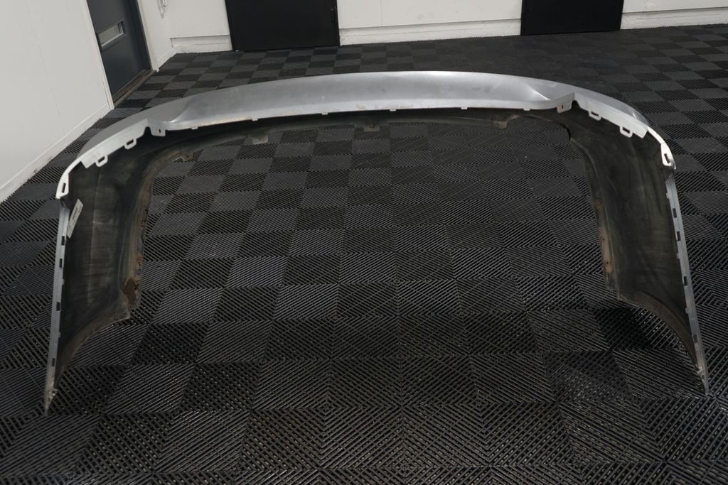 Rear bumper (2)