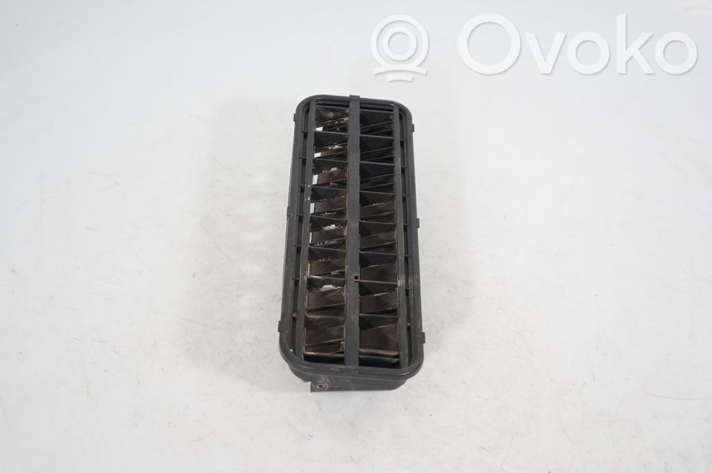 Quarter panel pressure vent (2)