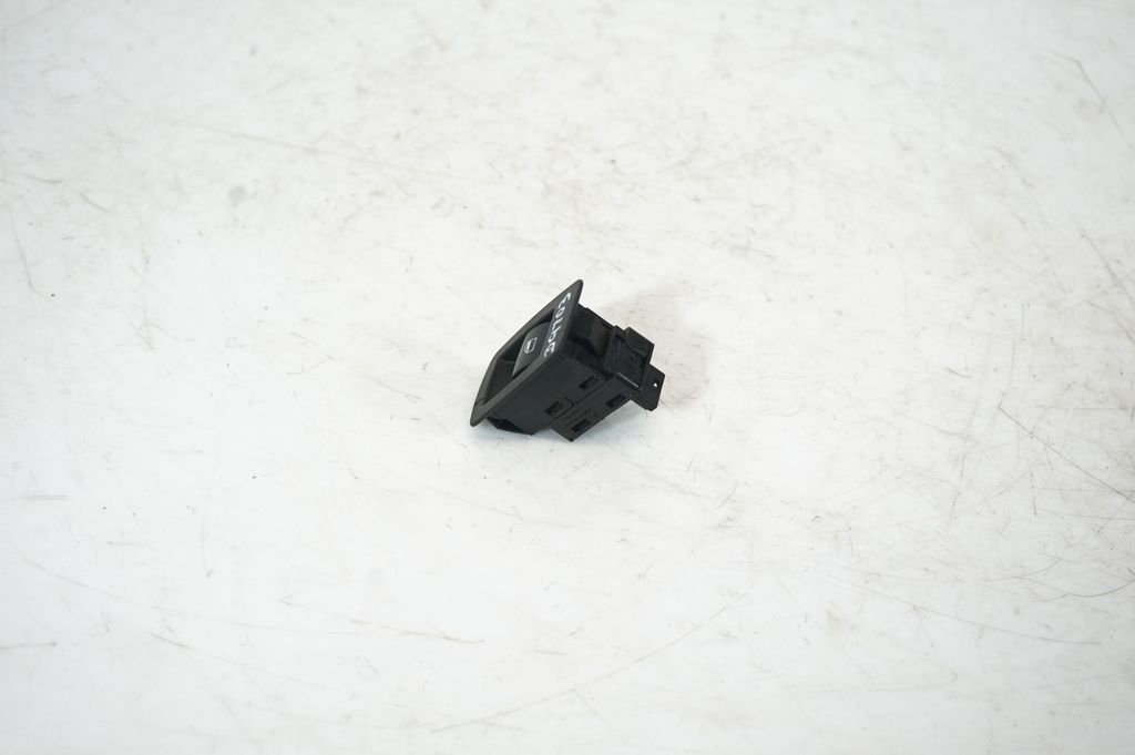 Electric window control switch (2)