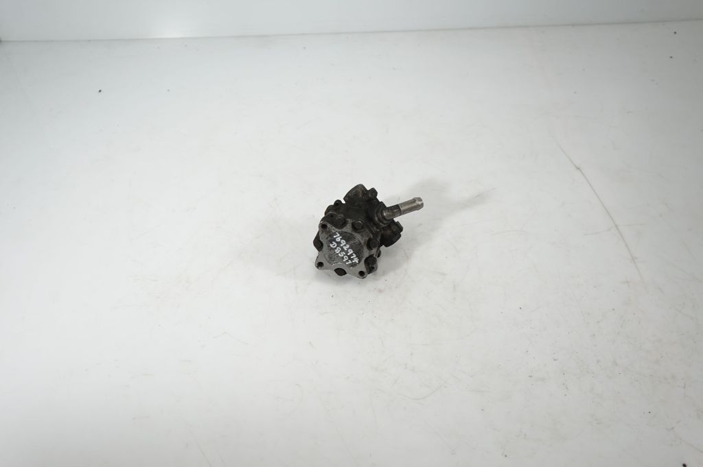 Power steering pump (4)