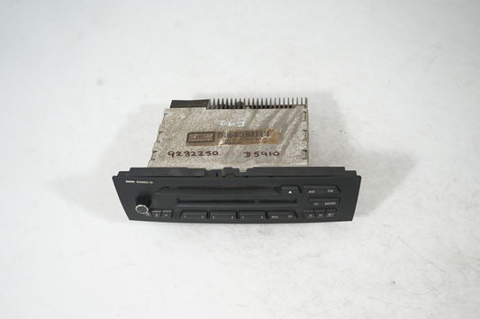 Radio/CD/DVD/GPS head unit