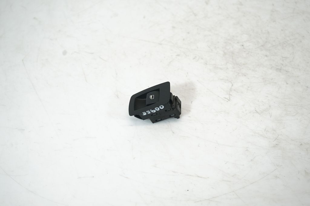 Electric window control switch (2)