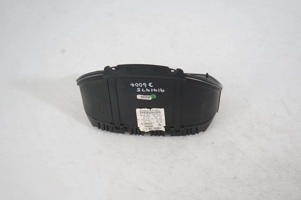 Speedometer (instrument cluster) (3)