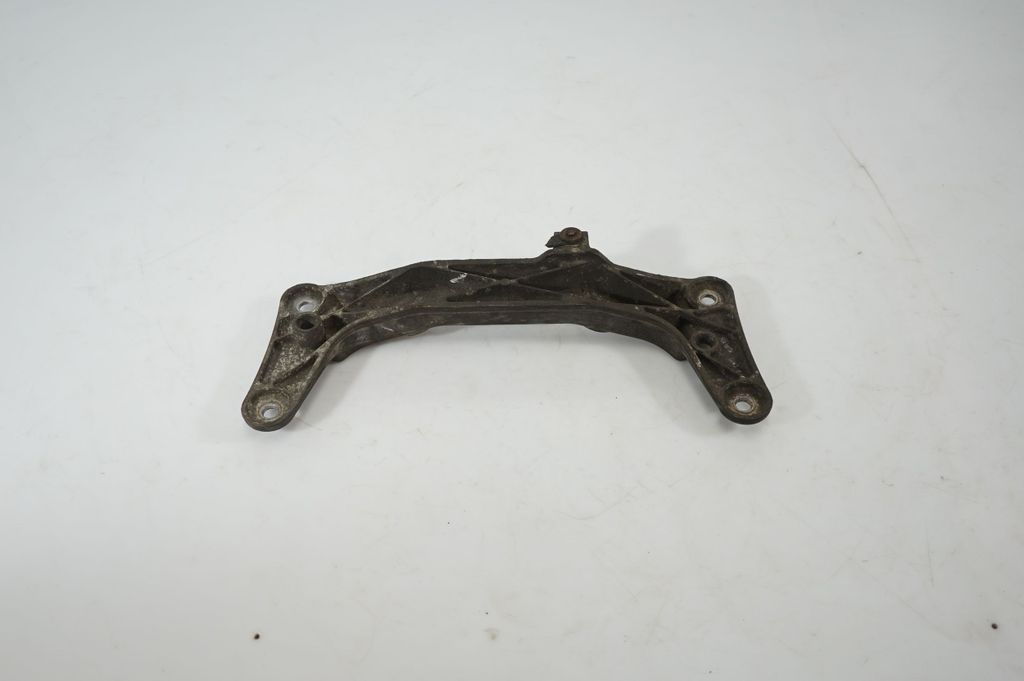 Gearbox mounting bracket (5)