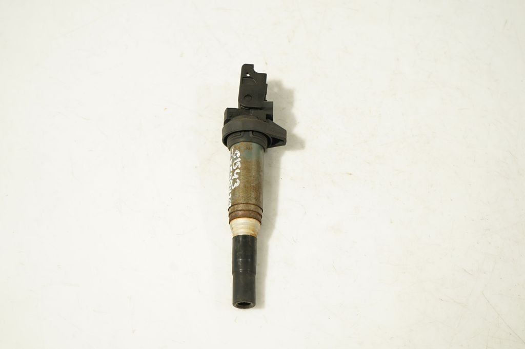 High voltage ignition coil