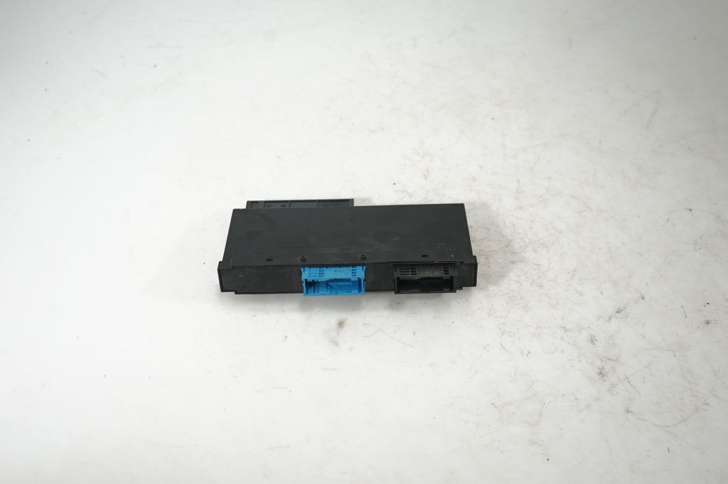 Comfort/convenience module (5)